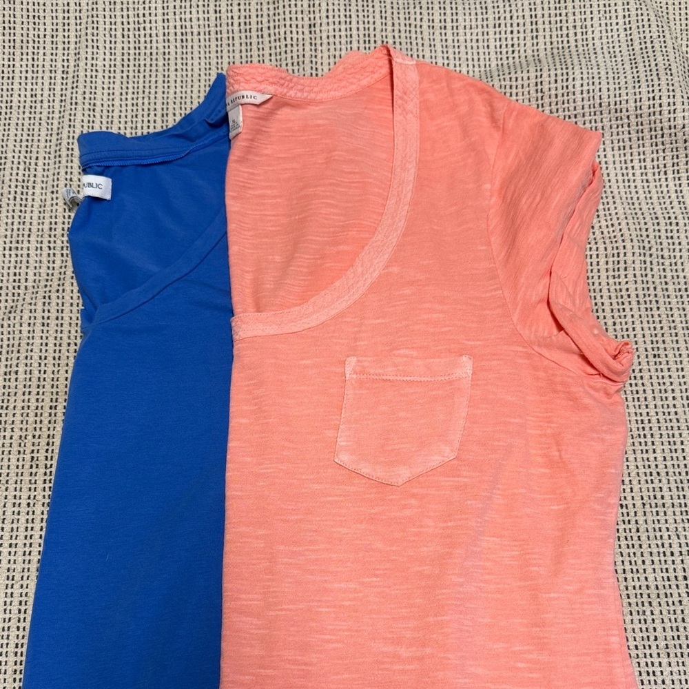 2 Banana Republic Lightweight Cotton Tees